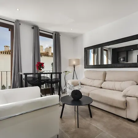Apartamento Ct 302 - Faro's Puerto Banus Boutique *