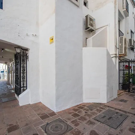 Ct 302 - Faro's Puerto Banus Boutique Apartamento Marbella