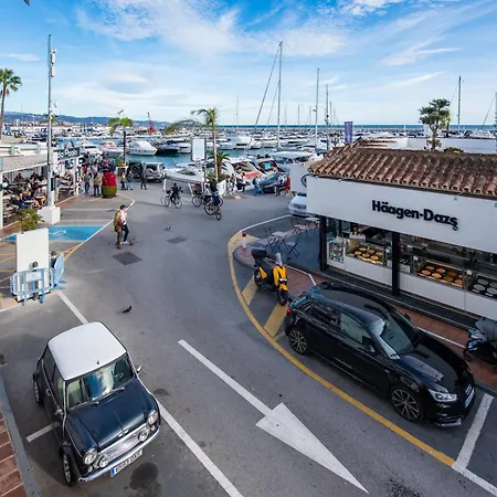 Ct 302 - Faro's Puerto Banus Boutique *