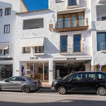 Ct 302 - Faro's Puerto Banus Boutique Apartamento