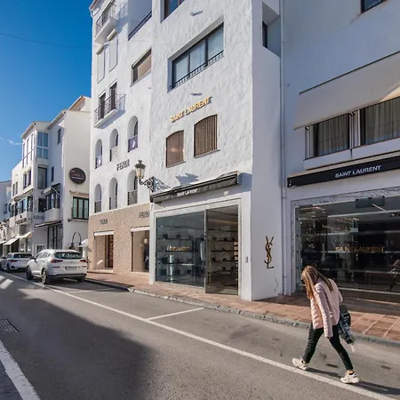Ct 302 - Faro's Puerto Banus Boutique * Marbella