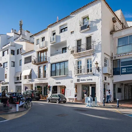 Ct 302 - Faro's Puerto Banus Boutique Apartamento